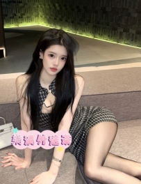 #台中📝優璃 160.E.46.22歲 D杯飽滿堅挺又圓潤的美胸